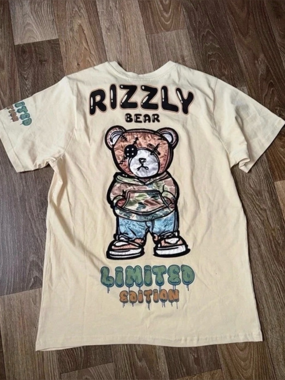 Rizzly Bear Limited Edition Graphic Tee — Cream